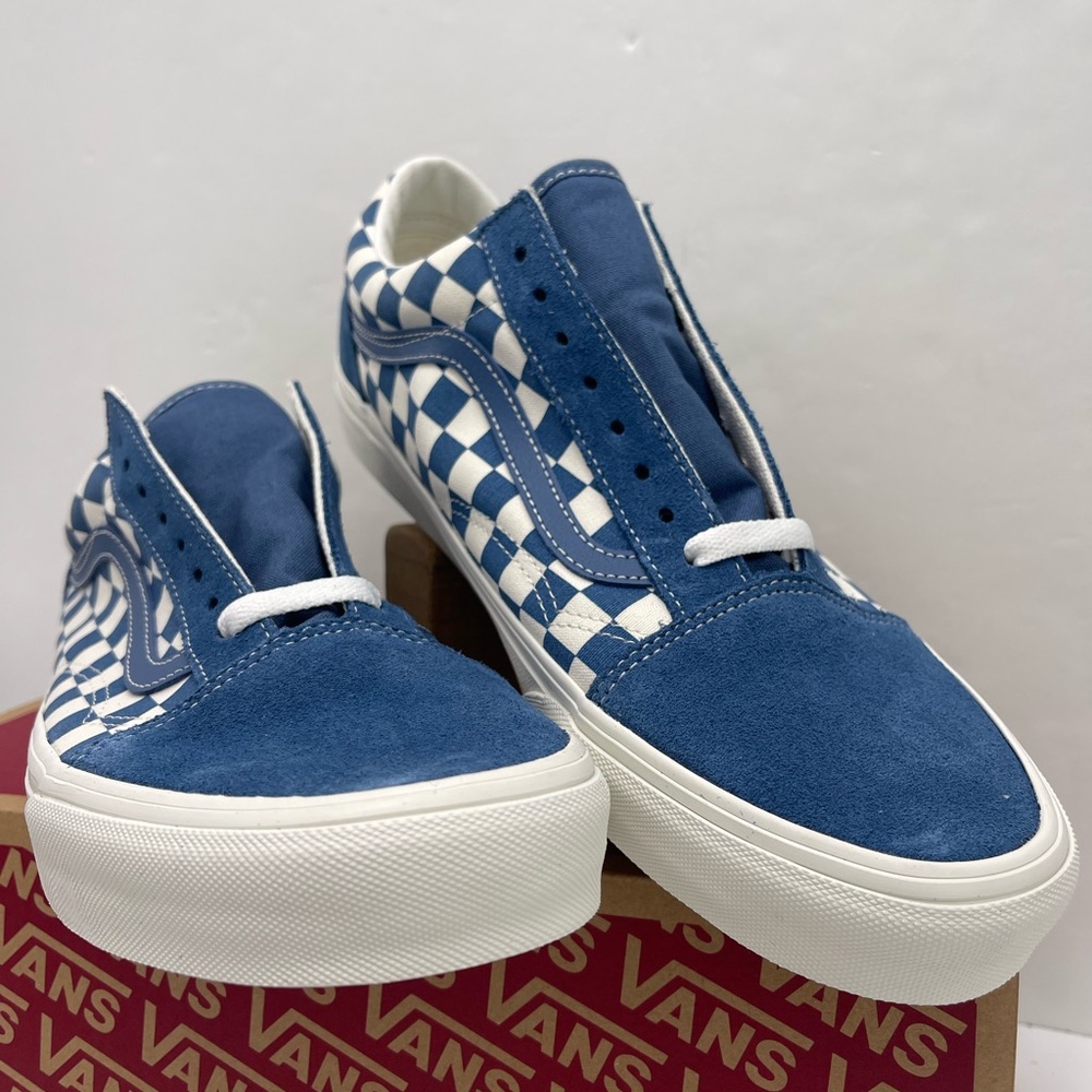 Vans WMNS Old Skool
Checkerboard Navy/White
VN000D7ZNUT Sneakers - Picture 6 of 16